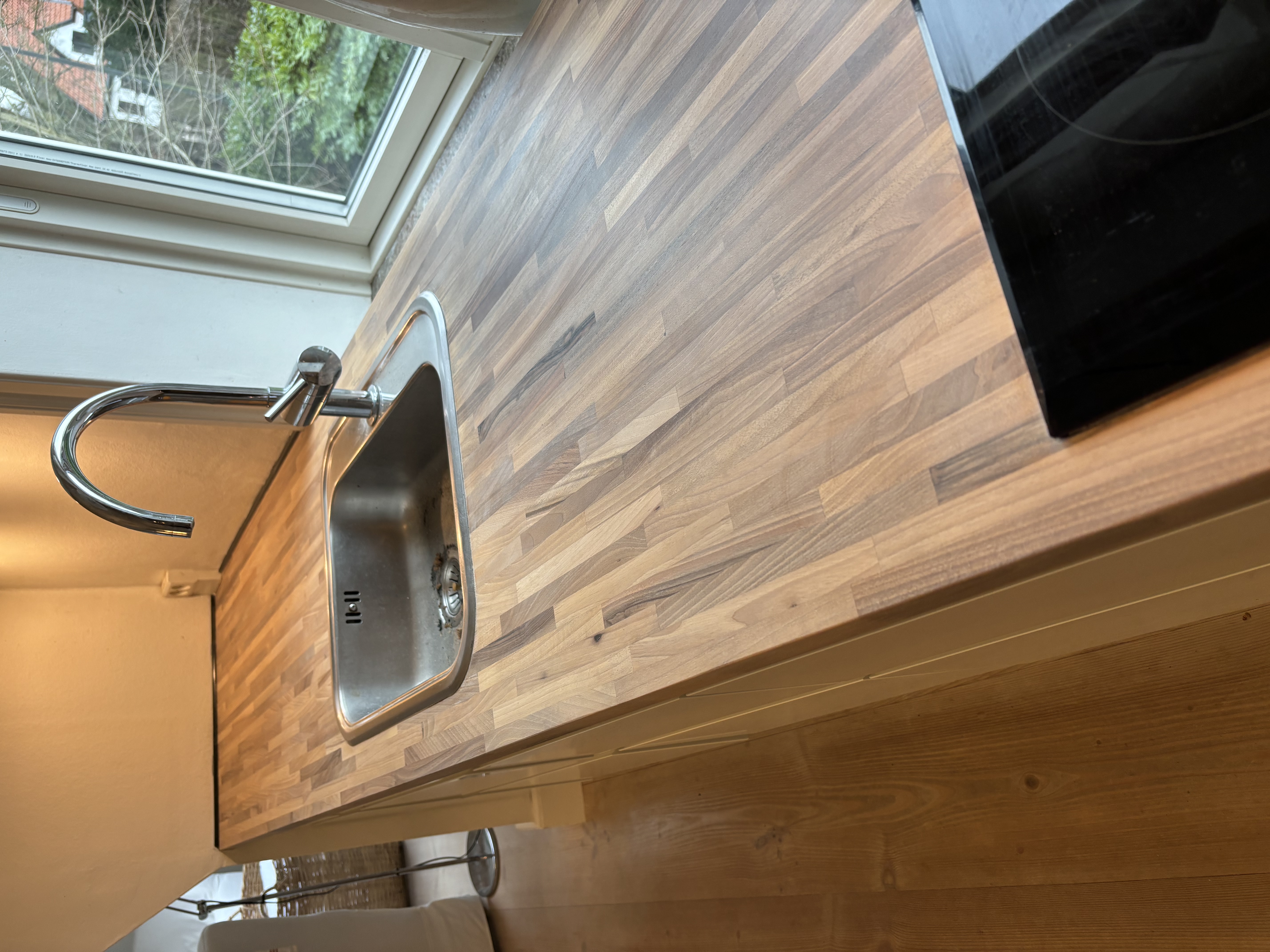 Gummitræ Hvid Olie case