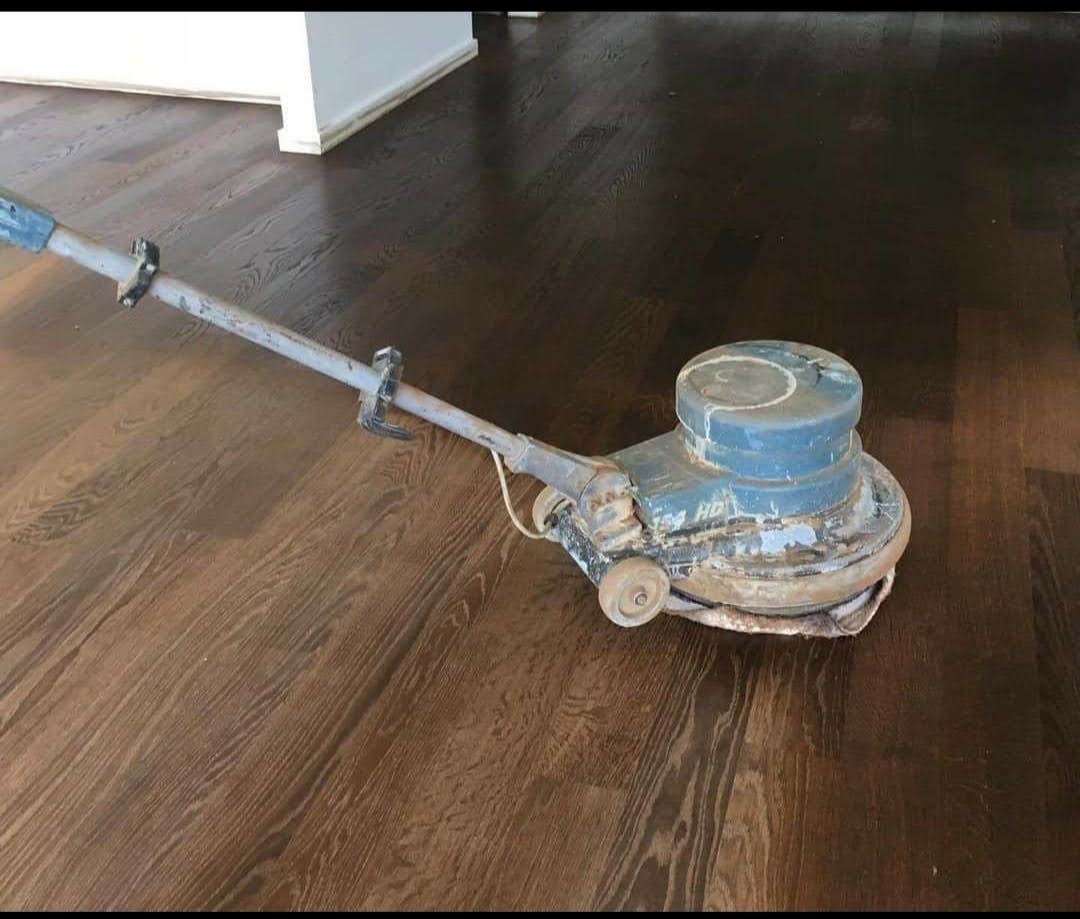 Trægulv efter afslibning og efterbehandling